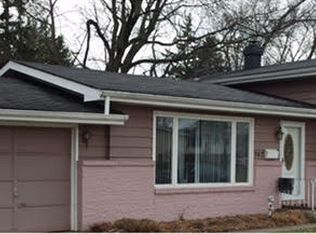 747 Pettibone St, Crown Point, IN 46307