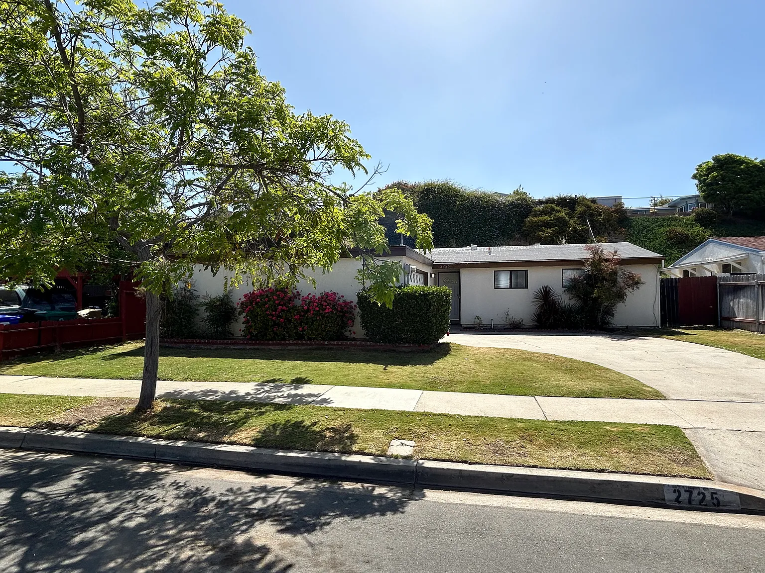 3 bed, 1200 sqft, $3,750 — Photo 2