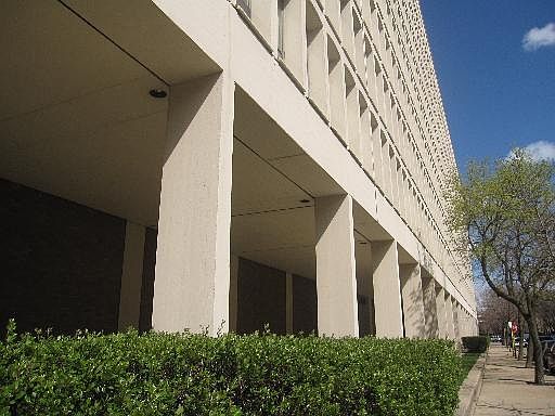 1st image of 1400 E 55th Pl APT 609S