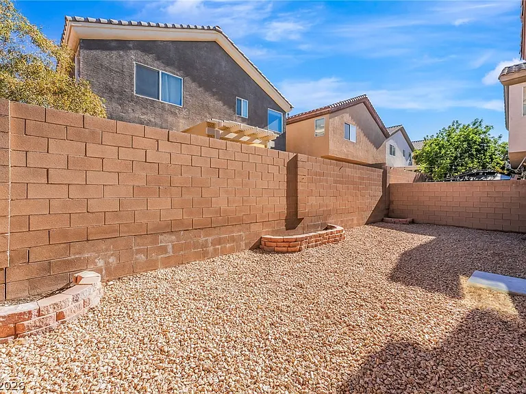 9731 Kampsville Ave — Photo 33