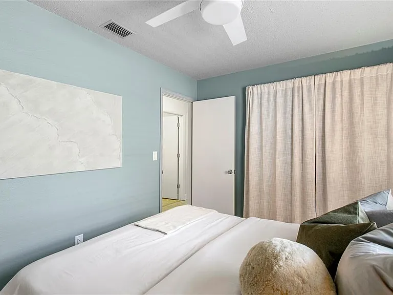 508 Columbia Dr — Photo 24