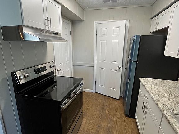 4th image of 198 Wendwood Dr