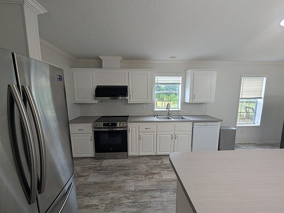 5th image of 6806 Pearson Ln