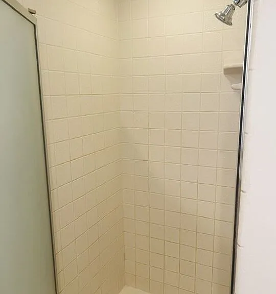2337 W Gramercy Ave #1 — Photo 15