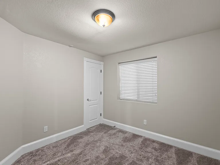 3741 Florentine Dr — Photo 9