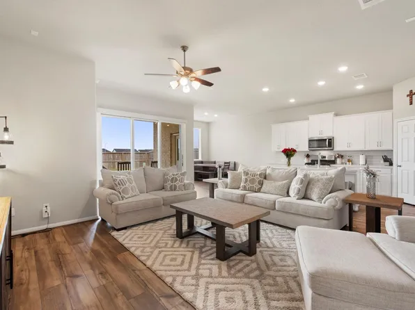 3909 Sterling Springs Ln, League City, TX 77573