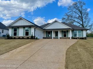 120 Farley Rd, Byhalia, MS 38611