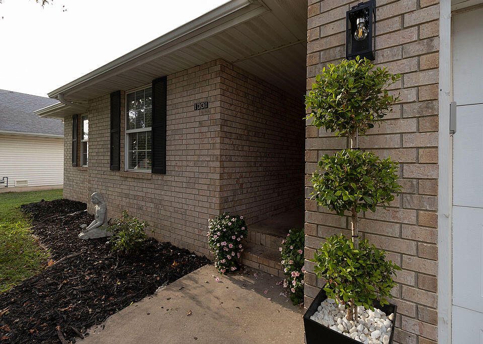 1st image of 1331 W Turnberry Boulevard