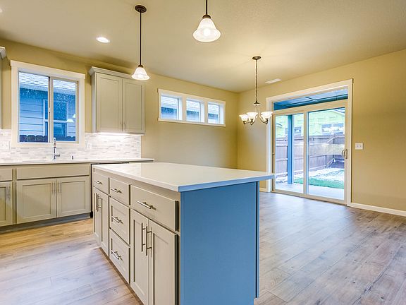 5th image of 6208 NE 134th St