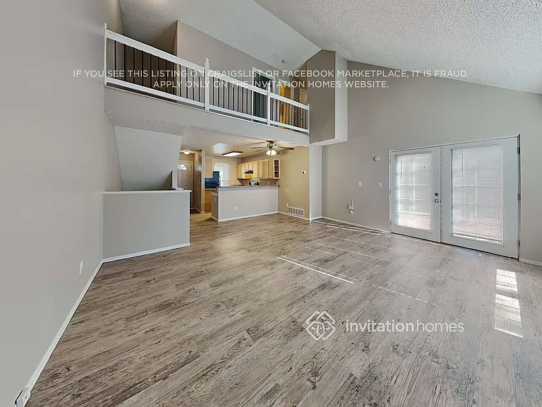 12053 Ivanhoe Cir — Photo 7