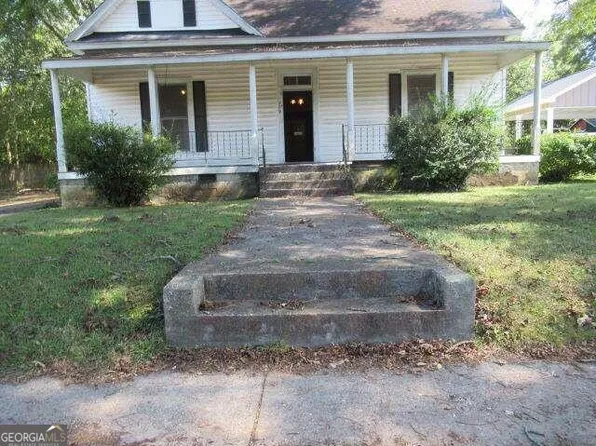 209 Stewart St, Carrollton, GA 30117