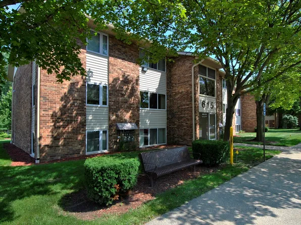 Bluewater Townhouses