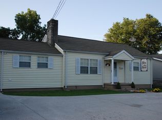 424 Winchester Ave, Middlesboro, KY 40965