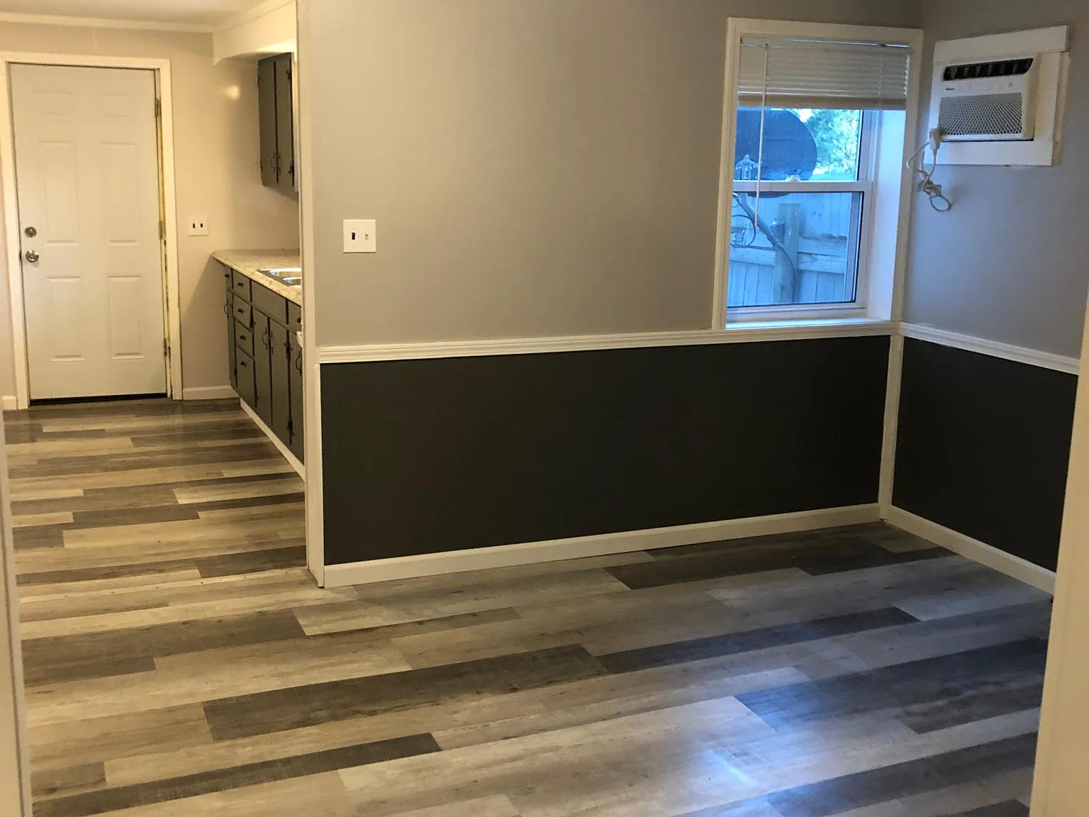 2 bed, 1040 sqft, $1,225 — Photo 4