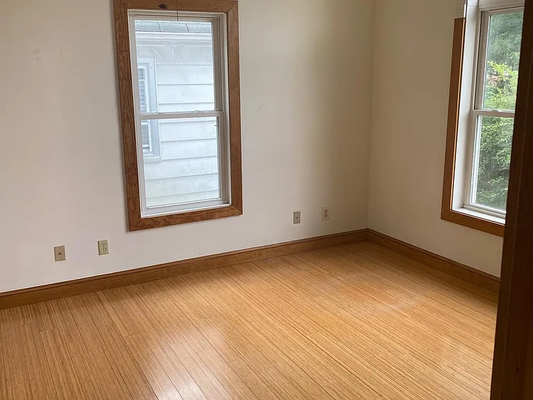 4309 Dutch St — Photo 9