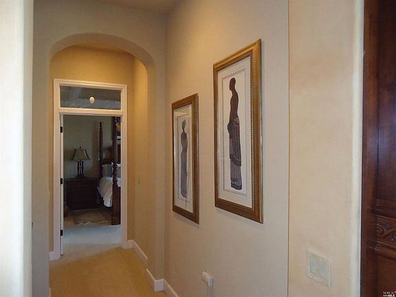 4th image of 1142 Waltz Ct