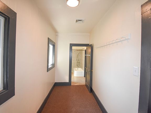 5th image of 114-116 W Bald Eagle St #2