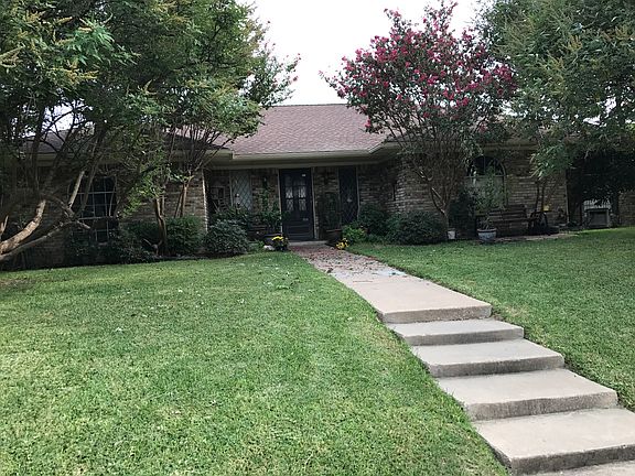 Beautiful mature landscaping