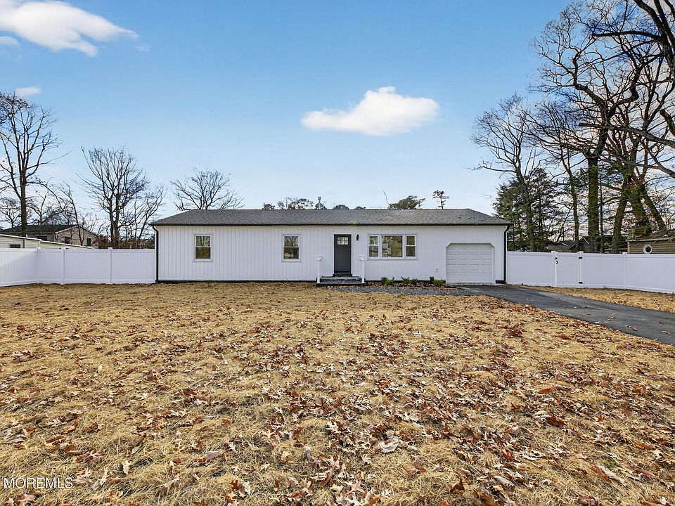1st image of 1627 Adams Avenue