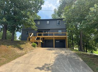 1113 Hillcrest St., Parkersburg, WV 26101