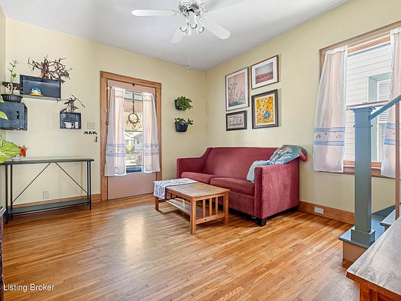 3rd image of 608 E Barbee Ave