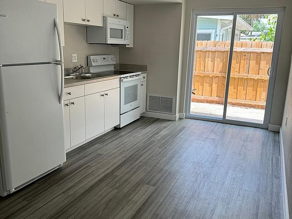 4th image of 754 Johnson Ave #756