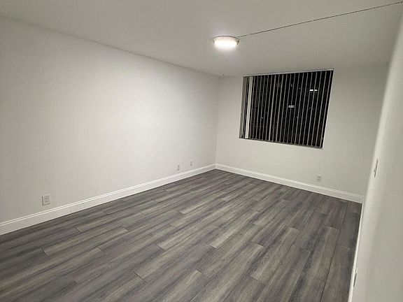 3rd image of 6190 Woodlands Boulevard #110