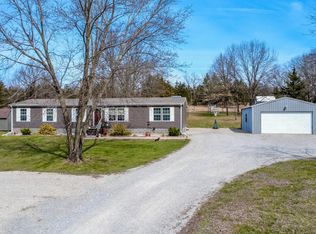3211 W Harper Rd, Clark, MO 65243