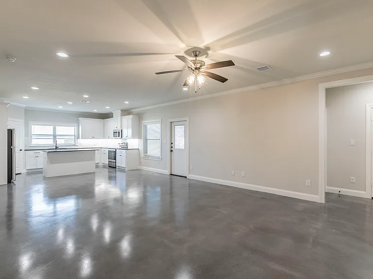 704 Wind Sail Ct — Photo 5