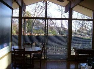 55 Inlet Ln, Greenport, NY 11944