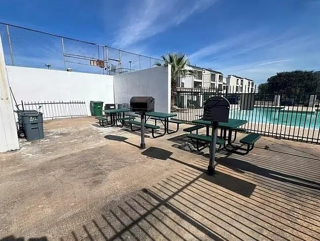 2830 S Bartell Dr #27 — Photo 8