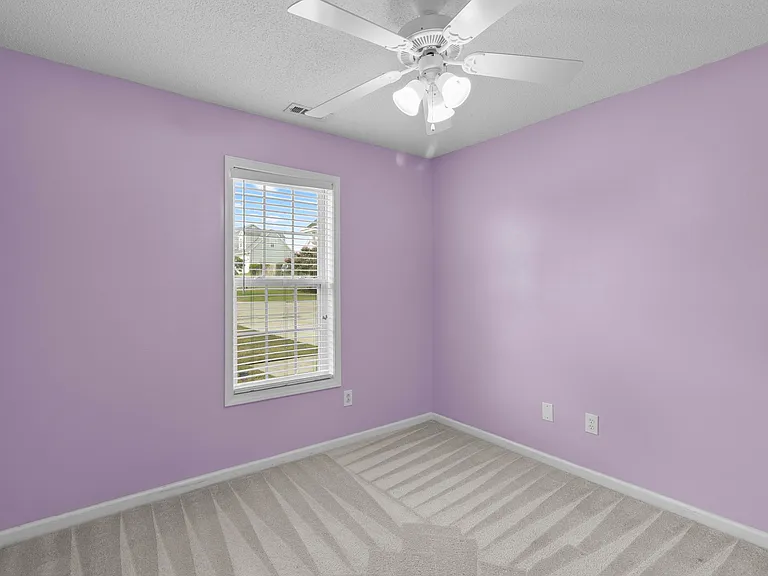 530 Sunpointe Dr — Photo 27