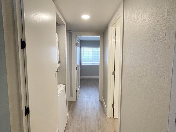 5th image of 3790 32nd St
