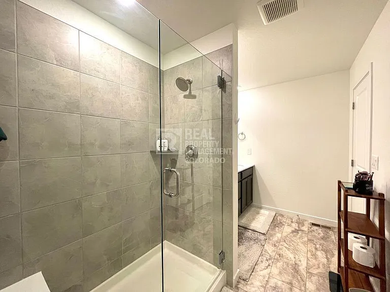 8975 Larose Ct — Photo 13