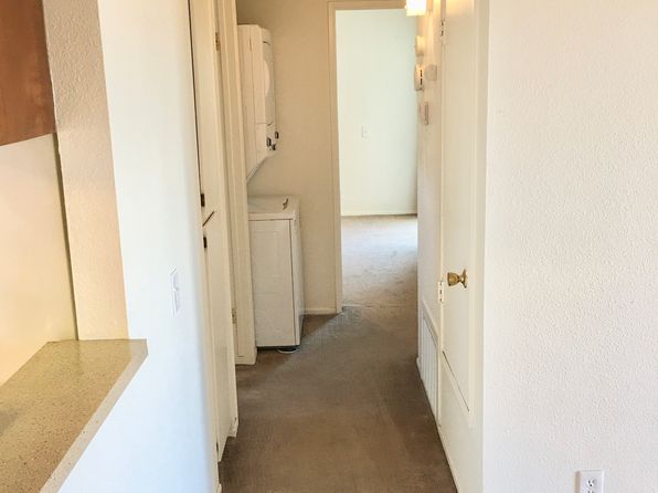 601 E Ridgecrest Blvd APT D
