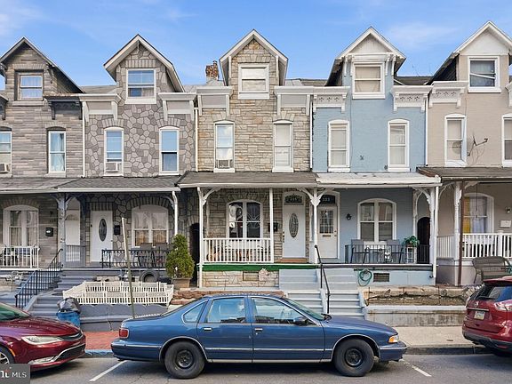 3rd image of 325 Pear St