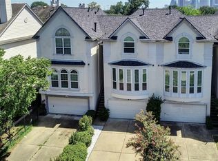 2211 Commonwealth St, Houston, TX 77006