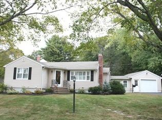 25 Temple Rd, Lynnfield, MA 01940