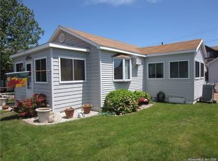 46 Portland Ave, Old Lyme, CT 06371