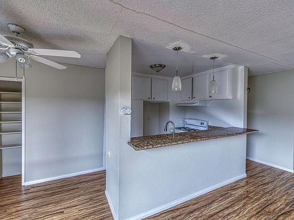 5th image of 125 Harkness Ave #2