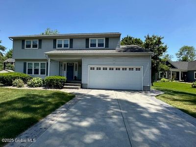 12 Bain Drive, Delmar, NY, 12054