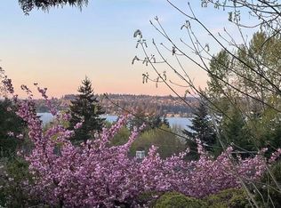 7240 SE 24th St, Mercer Island, WA 98040