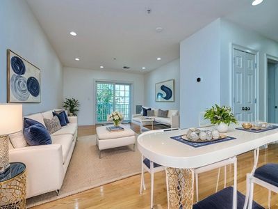 328 Copeland St APT 2E, Quincy, MA, 02169