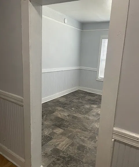 222 E Bell St — Photo 21