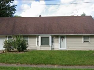699 Irving Park Blvd, Sheffield Lake, OH