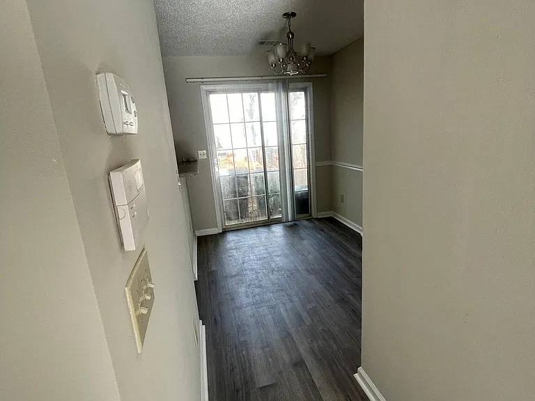 6412 Windsor Gate Ln — Photo 12