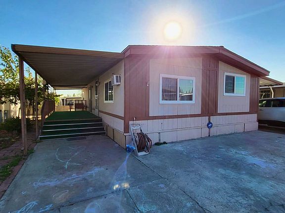 3rd image of 11906 Ramona Ave Space 44