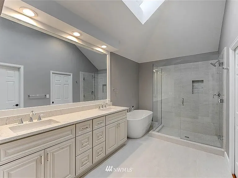 3236 165th Pl NE — Photo 17