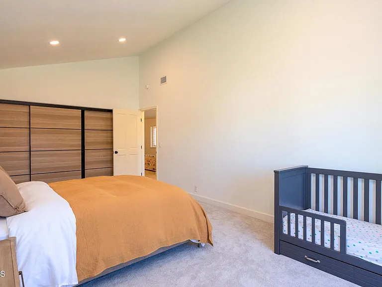 2411 Monaco Dr — Photo 23