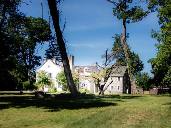 680 S Leopard Rd, Berwyn, PA 19312